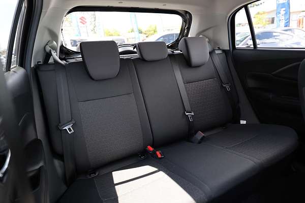 2024 Suzuki Swift Hybrid Plus UZ
