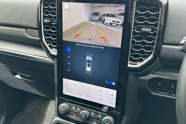 2025 Ford Everest Trend 2.0L