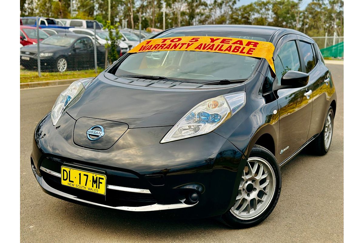 2016 Nissan LEAF  ZE0