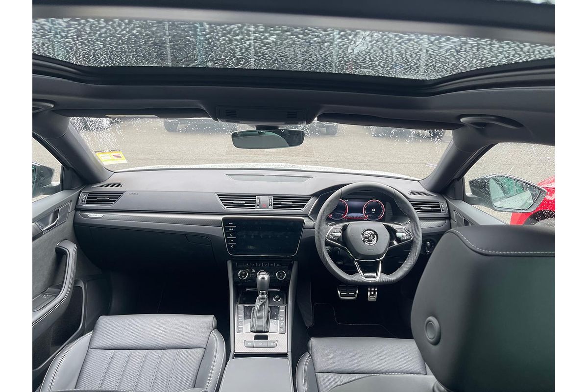2024 SKODA Superb 206TSI SportLine NP