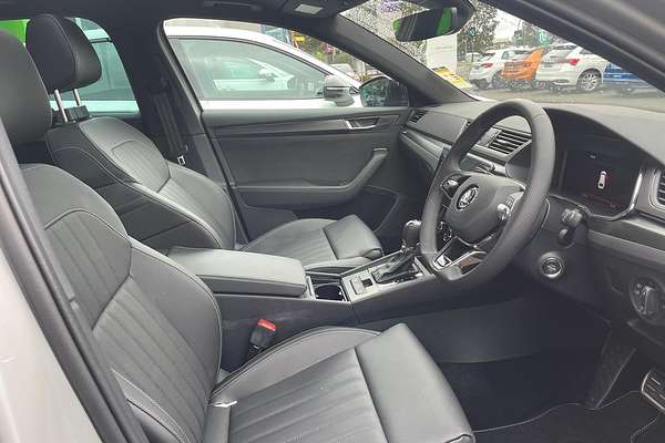 2024 SKODA Superb 206TSI SportLine NP