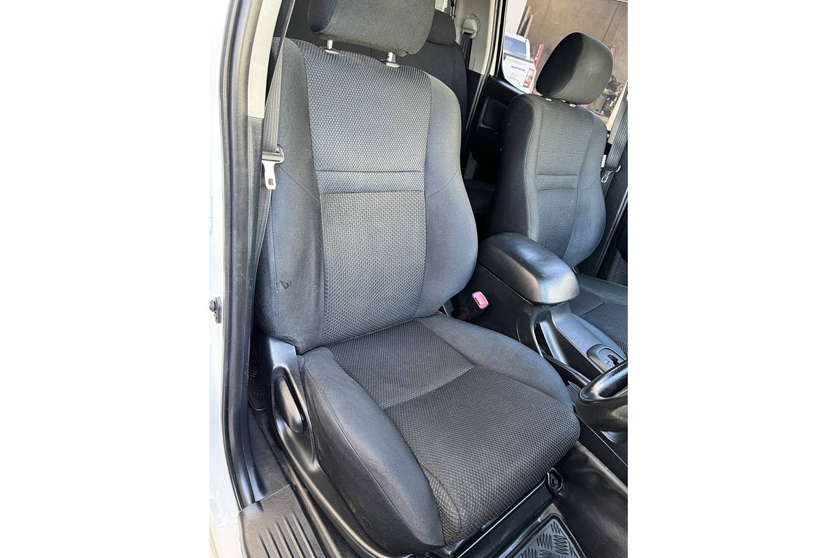 2014 Toyota Hilux SR KUN26R 4X4