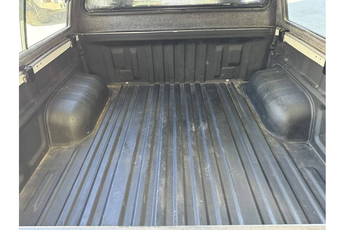 2014 Toyota Hilux SR KUN26R 4X4