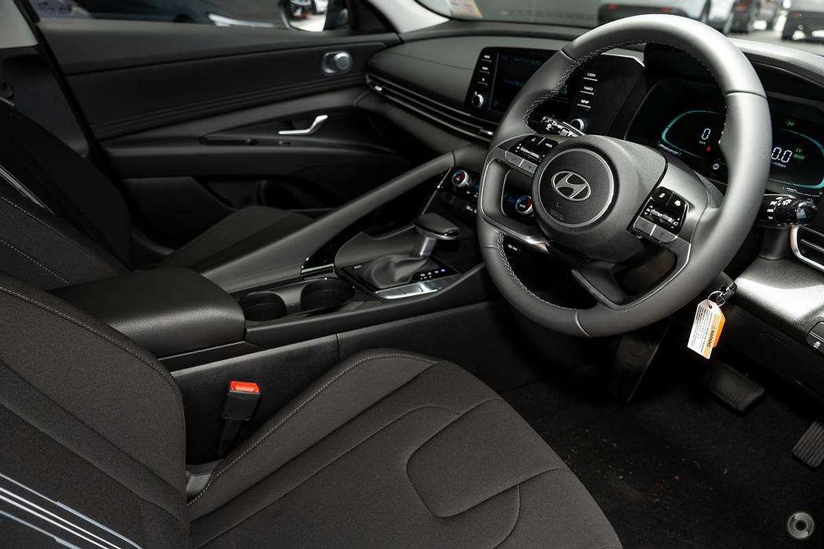 2025 Hyundai i30 Hybrid CN7.V2