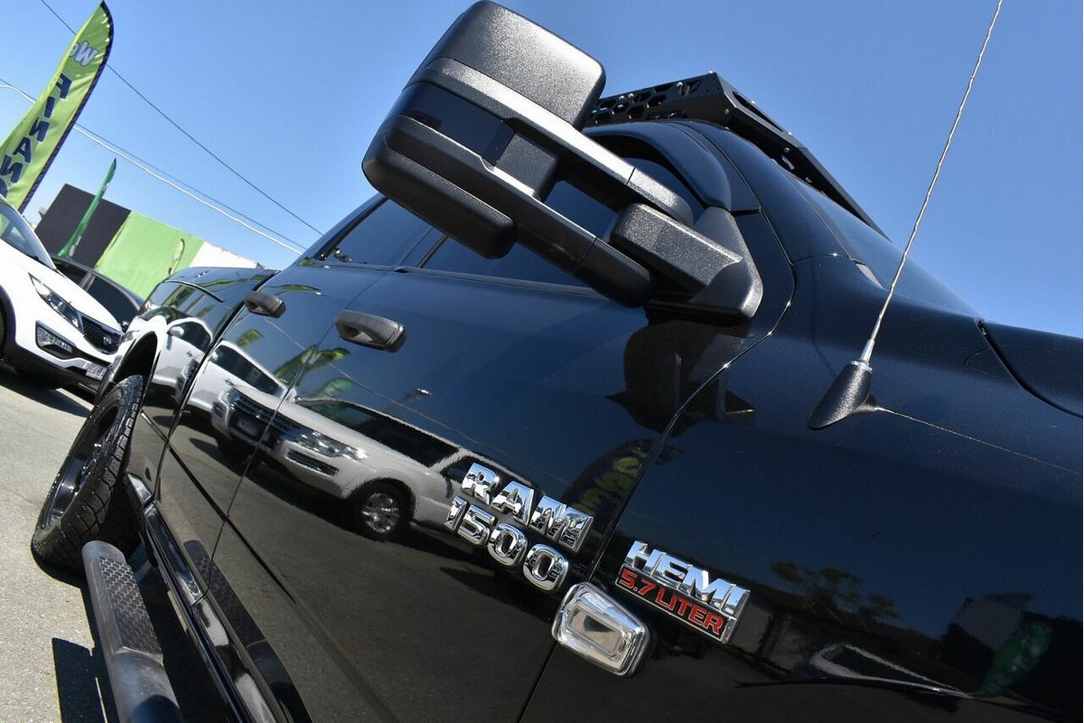 2019 RAM 1500 Express RamBox DS 4X4 SWB