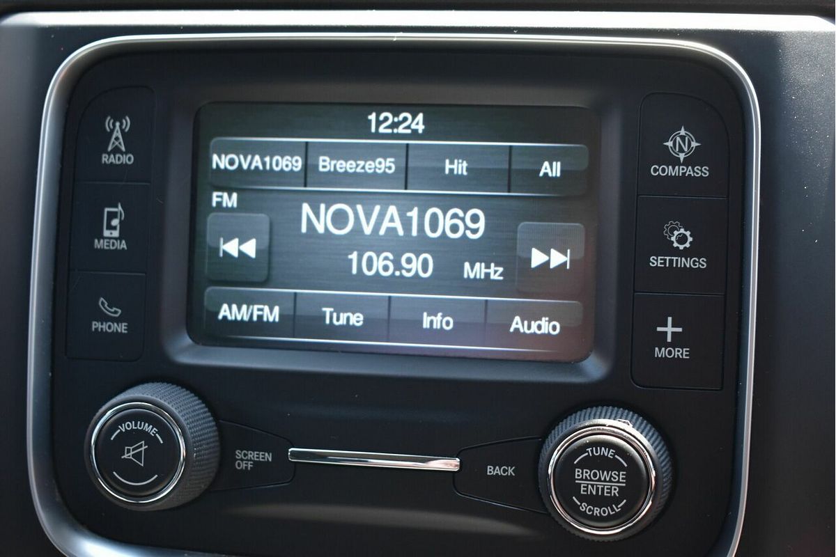 2019 RAM 1500 Express RamBox DS 4X4 SWB