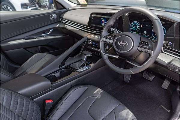 2025 Hyundai i30 Elite Hybrid CN7.V2