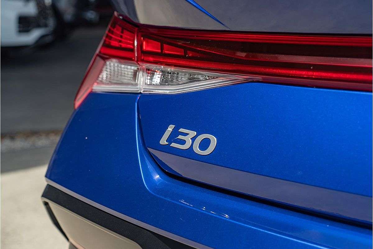 2025 Hyundai i30 Elite Hybrid CN7.V2