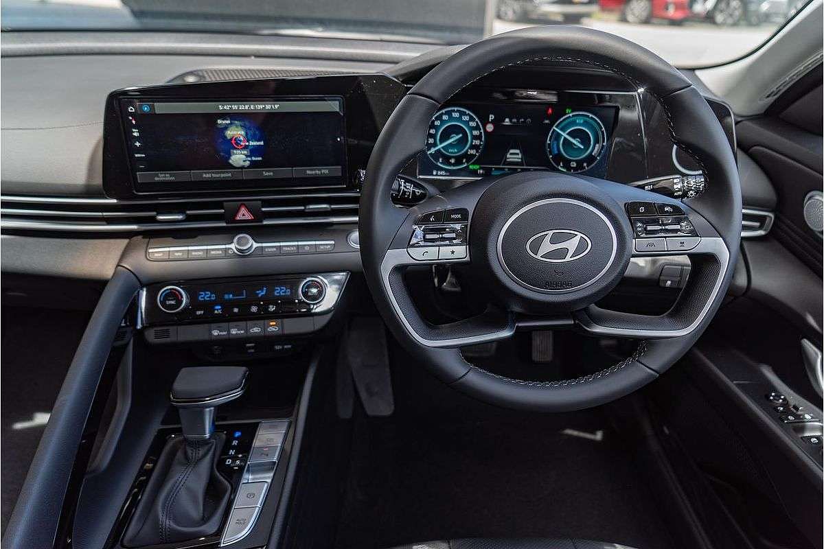 2025 Hyundai i30 Elite Hybrid CN7.V2