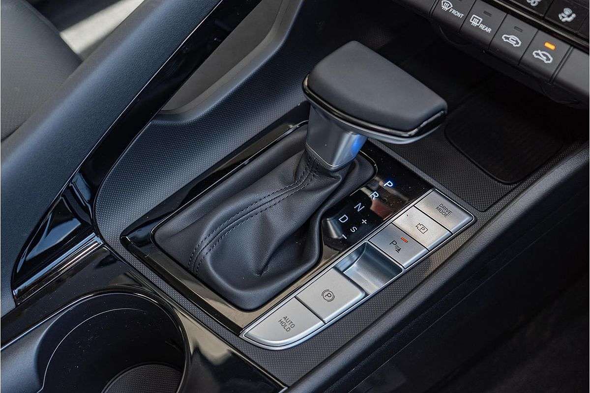 2025 Hyundai i30 Elite Hybrid CN7.V2