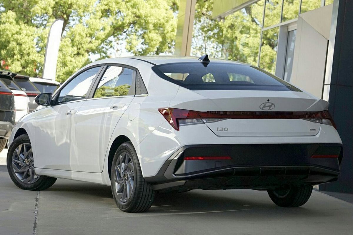 2025 Hyundai i30 Elite Hybrid CN7.V2