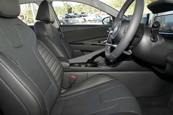 2025 Hyundai i30 Elite Hybrid CN7.V2
