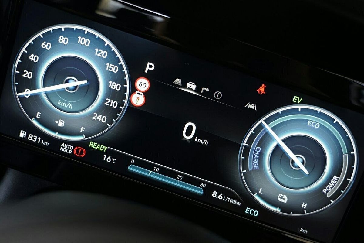 2025 Hyundai i30 Elite Hybrid CN7.V2