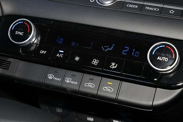 2025 Hyundai i30 Elite Hybrid CN7.V2