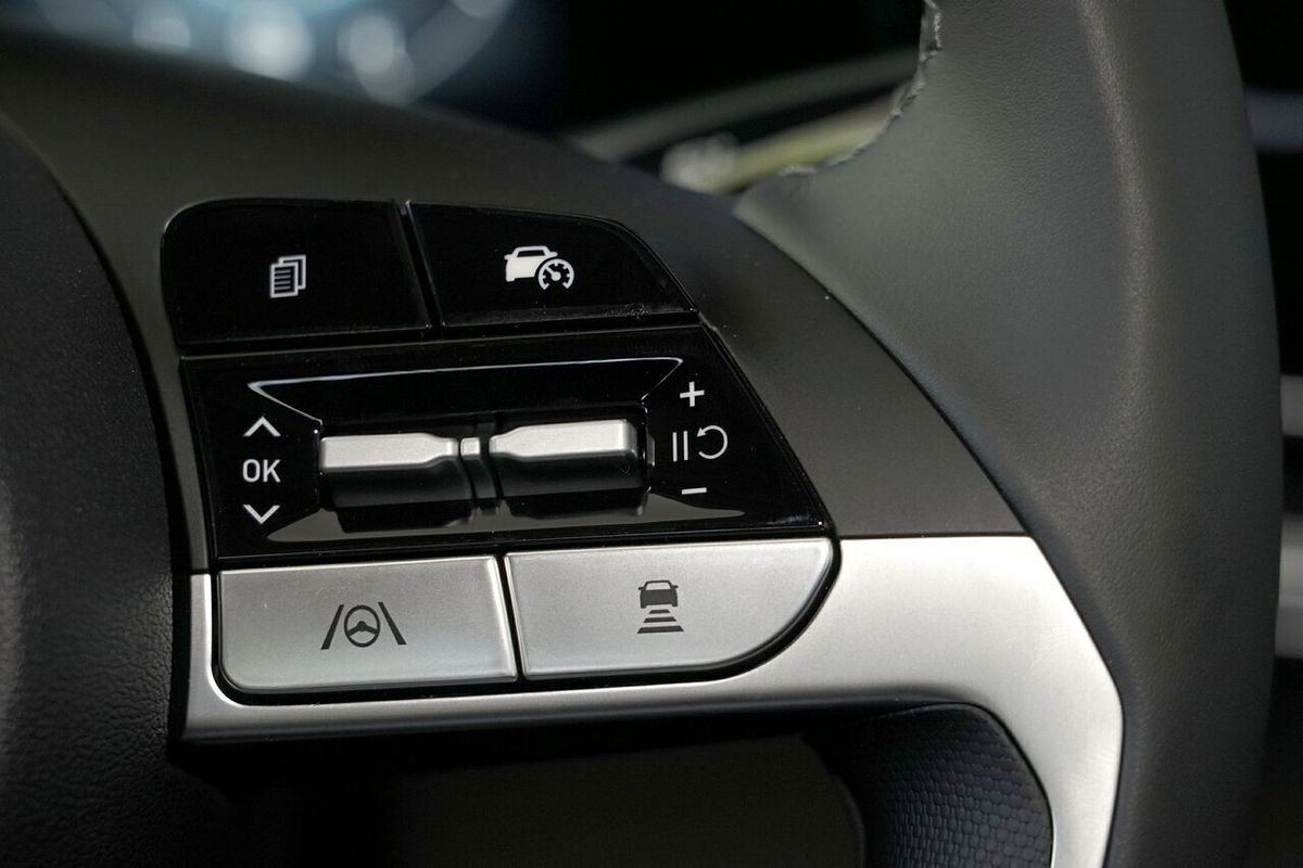 2025 Hyundai i30 Elite Hybrid CN7.V2