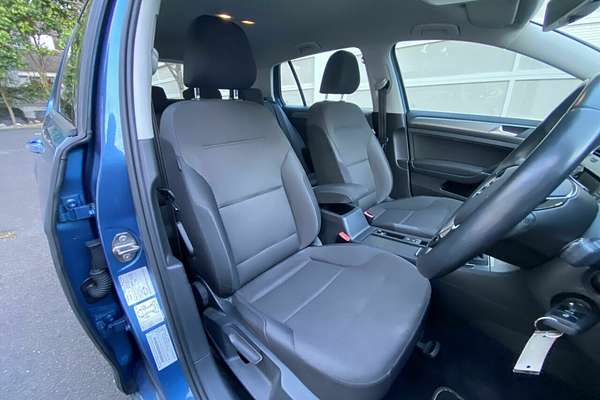 2015 Volkswagen Golf 90TSI Comfortline 7