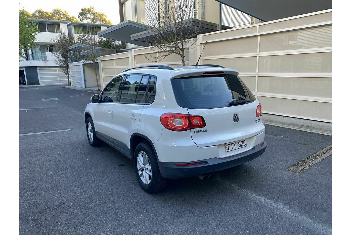 2011 Volkswagen Tiguan 103TDI 5N