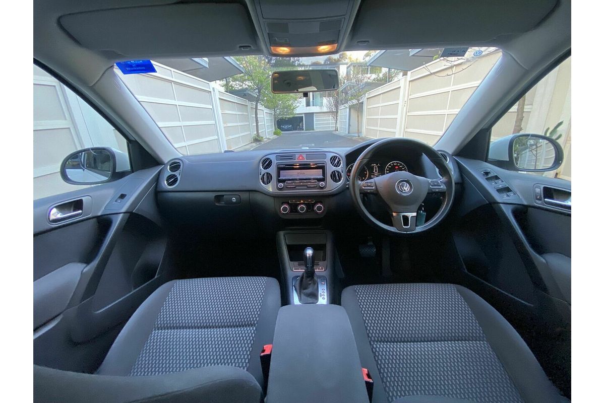 2011 Volkswagen Tiguan 103TDI 5N