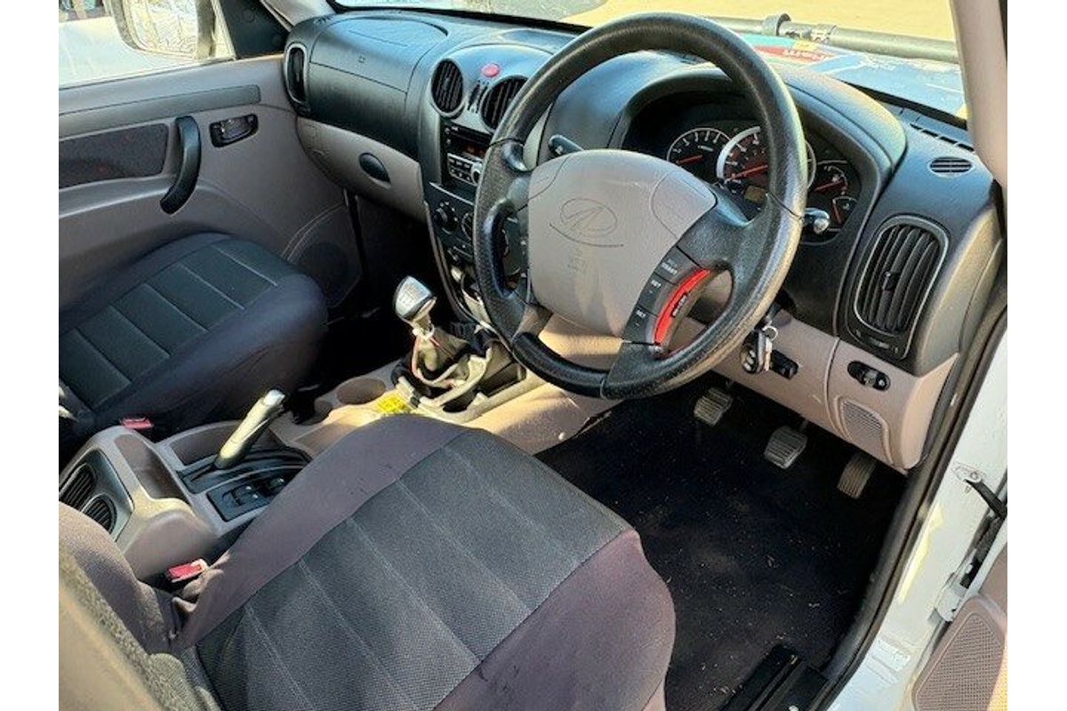 2015 Mahindra PIK-UP S5 4X4