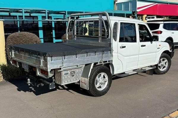 2015 Mahindra PIK-UP S5 4X4