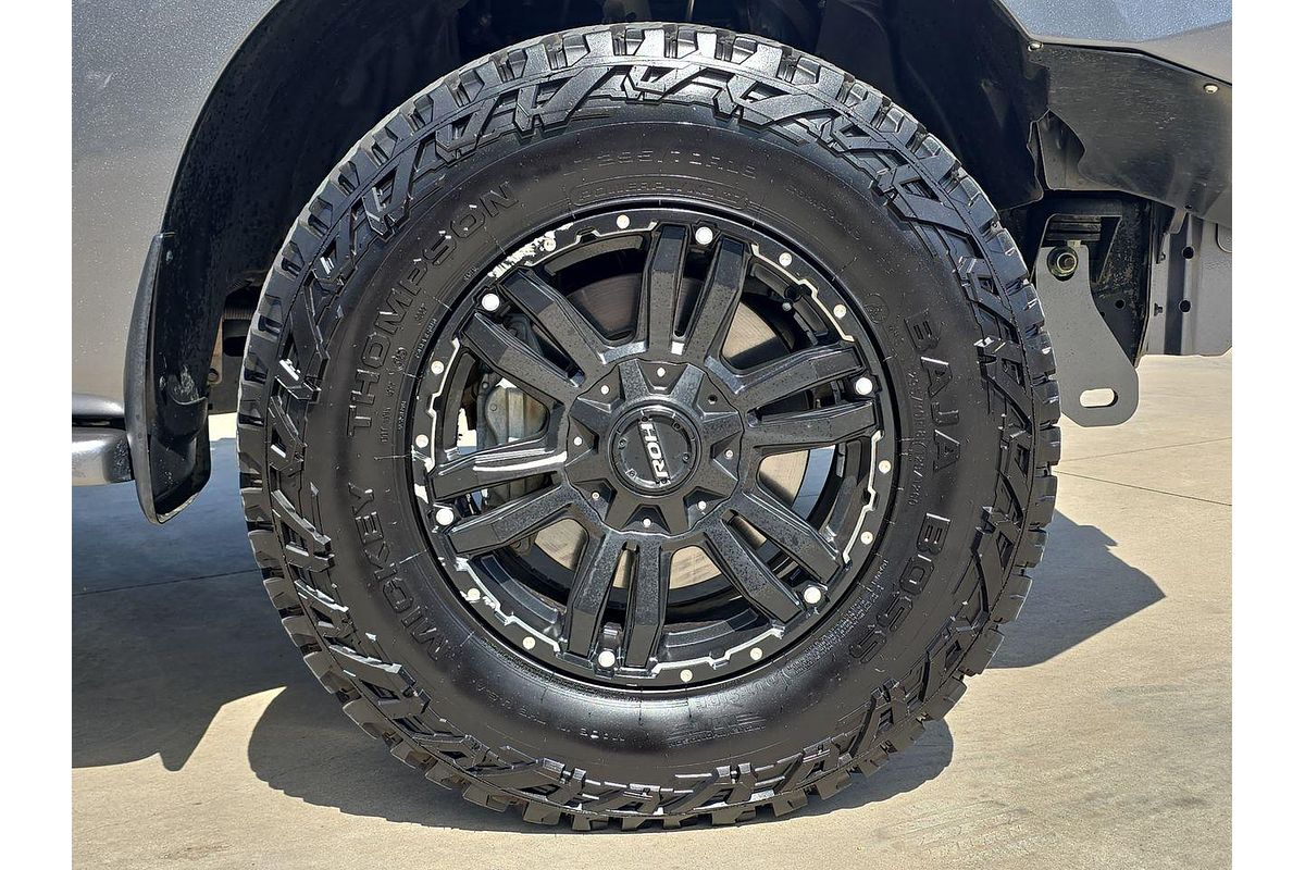 2022 Nissan Patrol Ti Y62