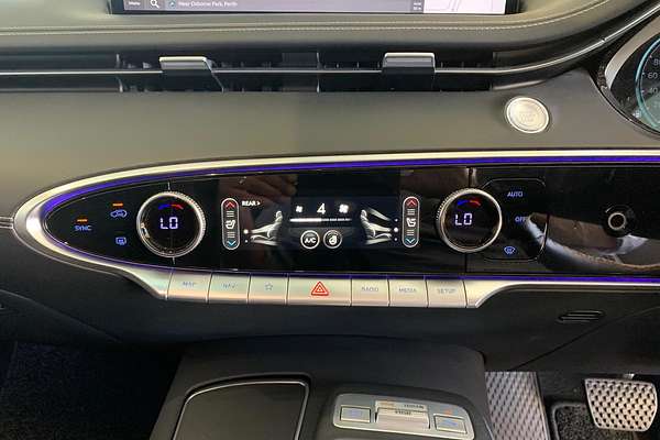 2022 Genesis GV70 2.2D AWD JK.V2