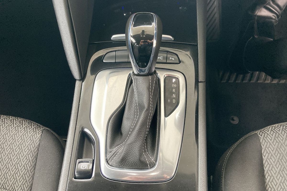 2019 Holden Commodore LT ZB