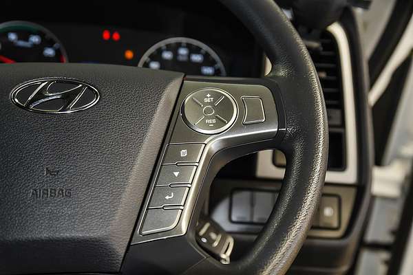 2024 Hyundai Mighty EX8 4x2 LWB