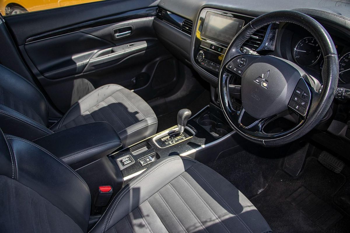 2019 Mitsubishi Outlander LS ZL