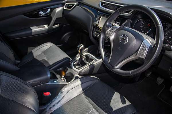 2017 Nissan QASHQAI Ti J11