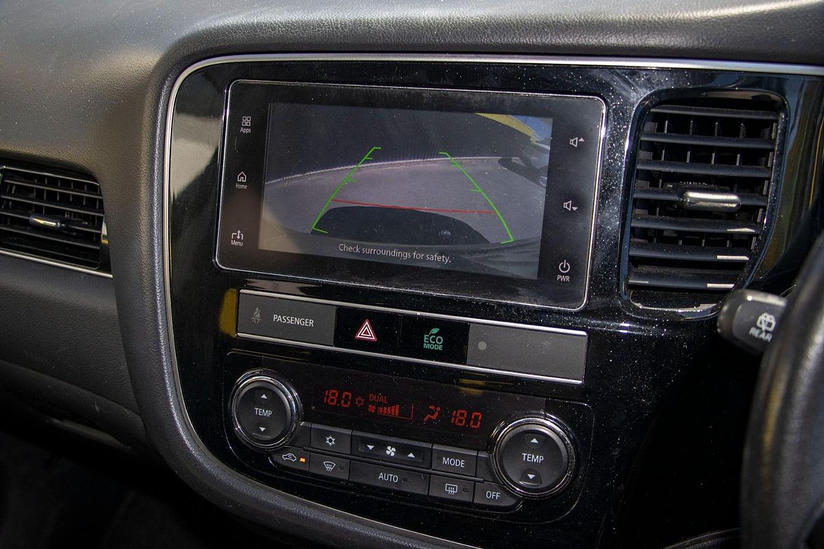 2019 Mitsubishi Outlander LS ZL