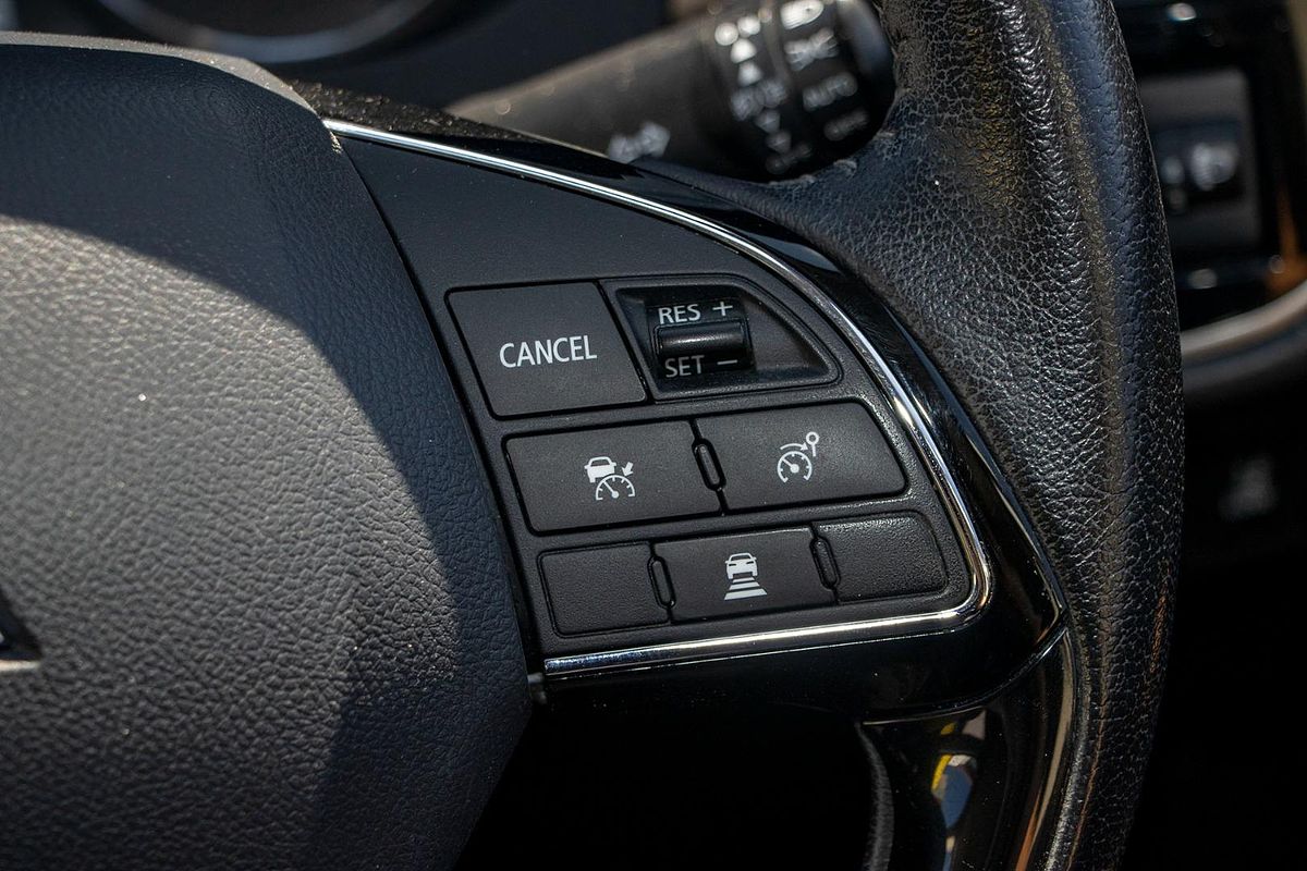 2019 Mitsubishi Outlander LS ZL