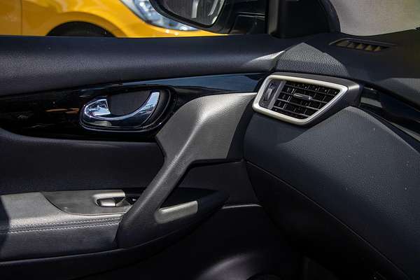 2017 Nissan QASHQAI Ti J11