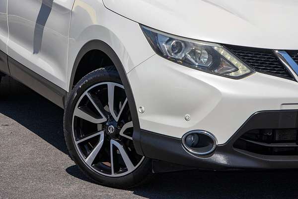 2017 Nissan QASHQAI Ti J11