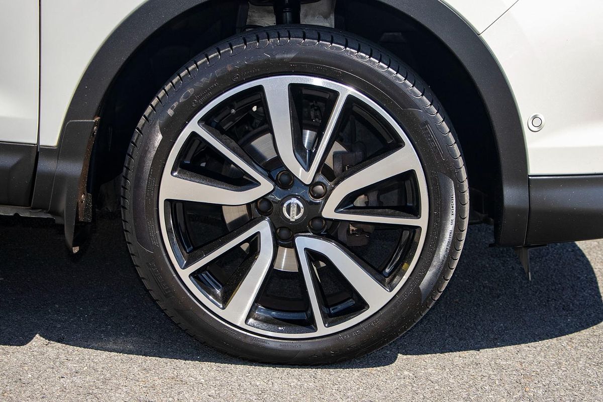 2017 Nissan QASHQAI Ti J11