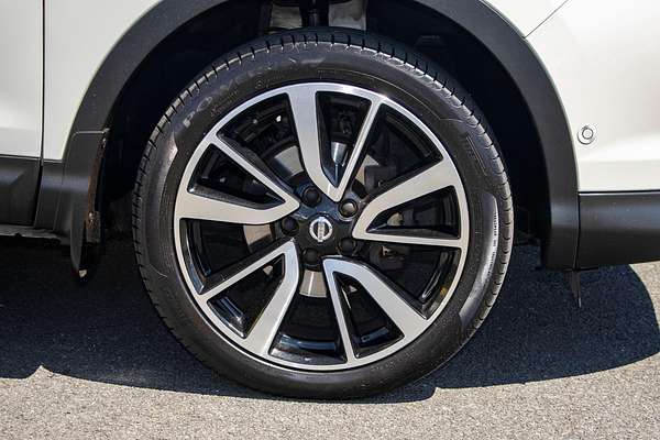 2017 Nissan QASHQAI Ti J11