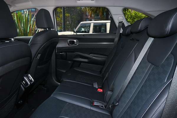 2023 Kia Sorento Sport+ MQ4