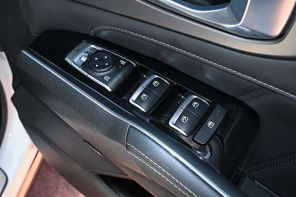 2023 Kia Sorento Sport+ MQ4