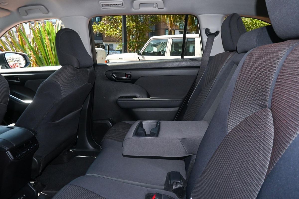 2024 Toyota Kluger GX AXUH78R