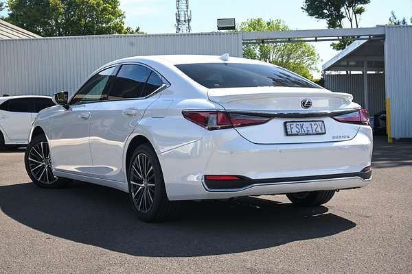 2025 Lexus ES ES300h Luxury AXZH10R
