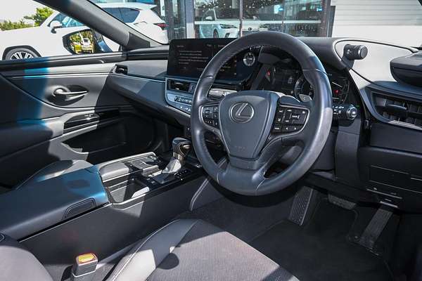2022 Lexus ES ES250 Luxury AXZA10R