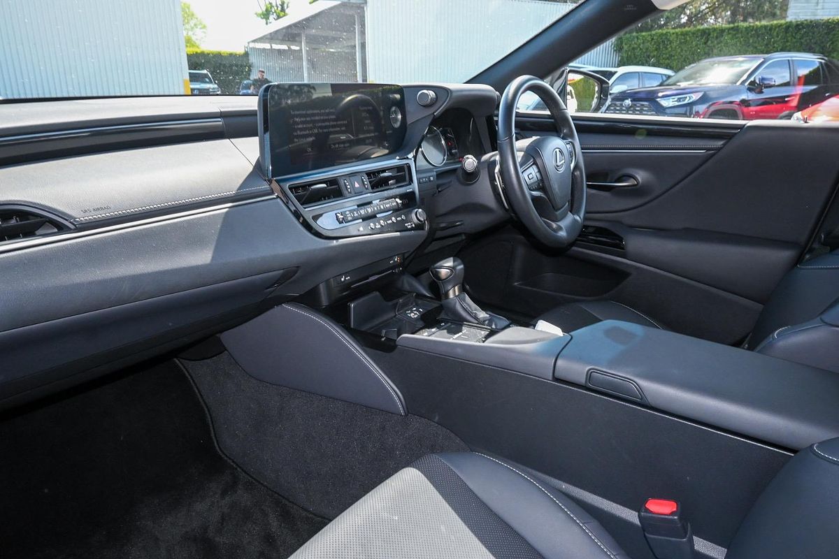 2022 Lexus ES ES250 Luxury AXZA10R
