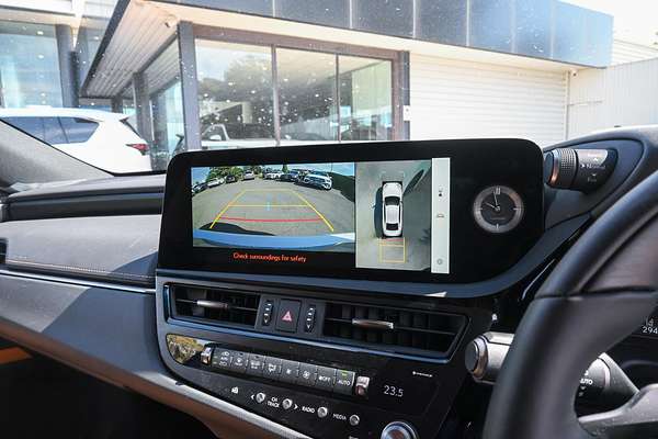 2025 Lexus ES ES300h Luxury AXZH10R