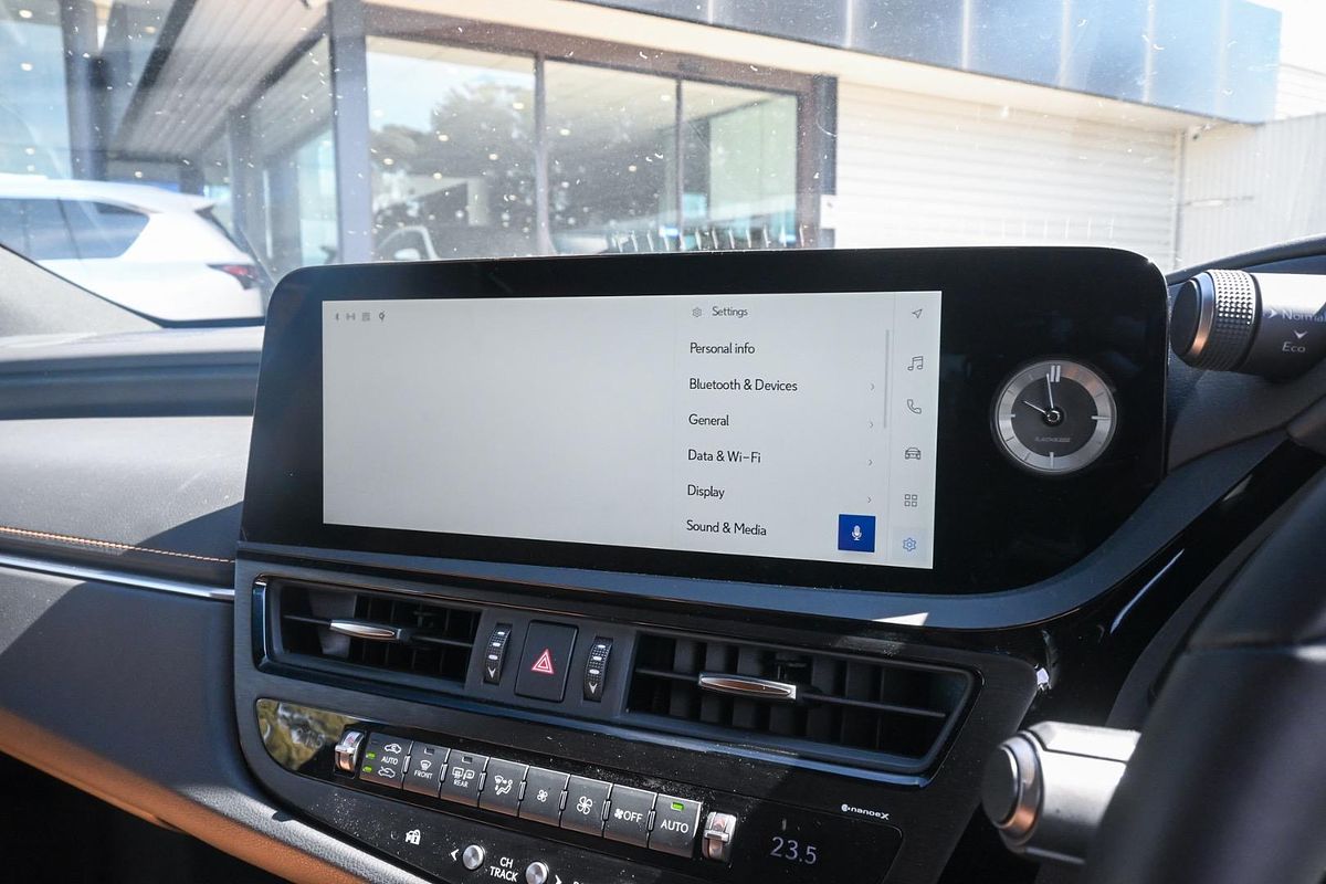 2025 Lexus ES ES300h Luxury AXZH10R