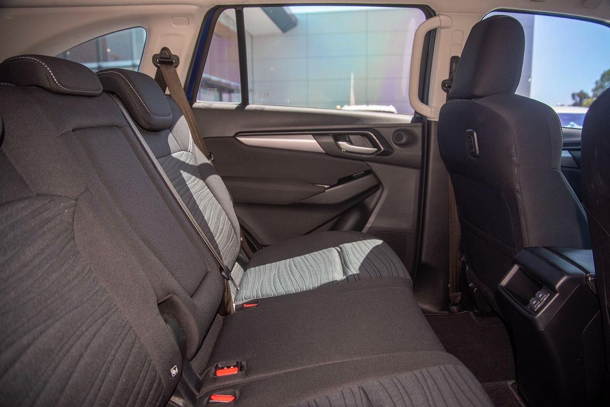 2022 Isuzu MU-X LS-M