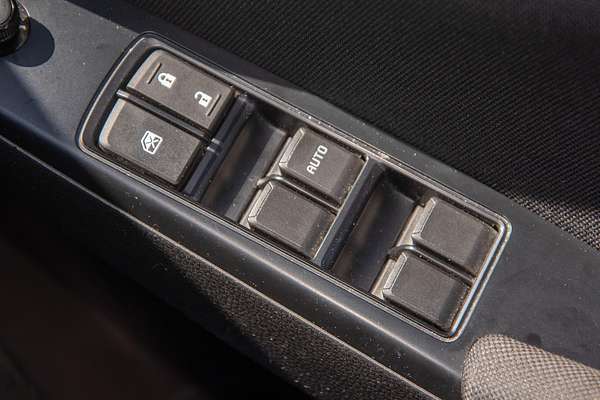 2022 Isuzu MU-X LS-M