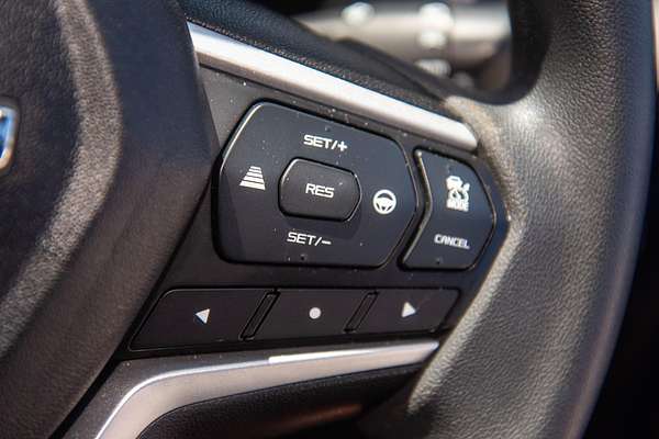 2022 Isuzu MU-X LS-M