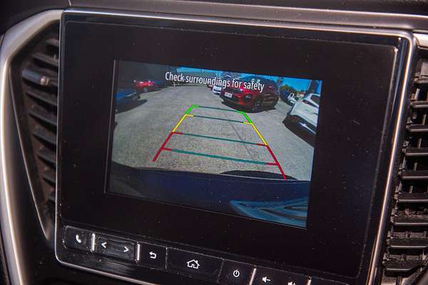 2022 Isuzu MU-X LS-M