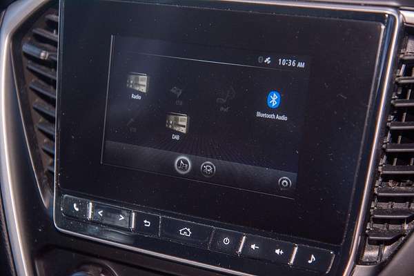 2022 Isuzu MU-X LS-M