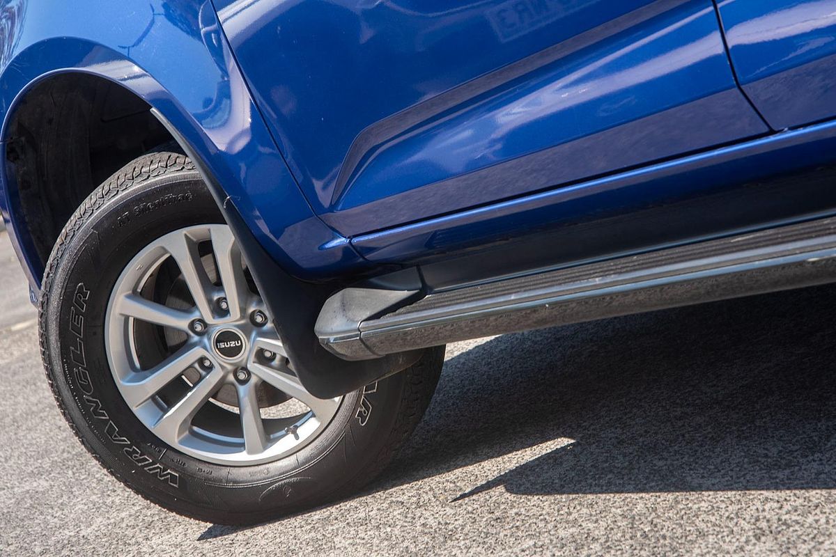 2022 Isuzu MU-X LS-M